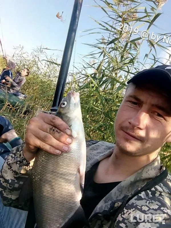 Лещ