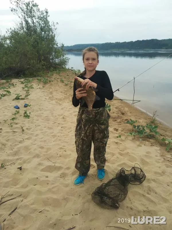 Лещ