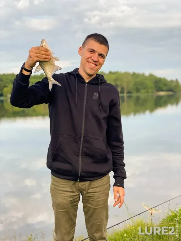 Лещ